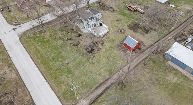 Photo of 308 Pine St, Williams, IA 50271