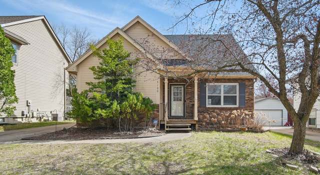 Photo of 5100 Tamara Ln, West Des Moines, IA 50265