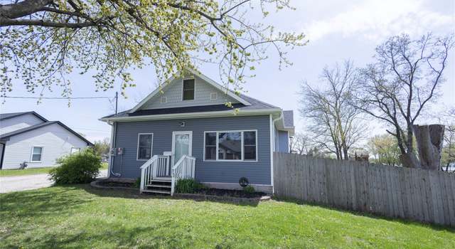Photo of 701 S 5th Ave E, Newton, IA 50208