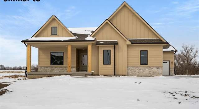 Photo of 211 SW 18th St, Ankeny, IA 50023