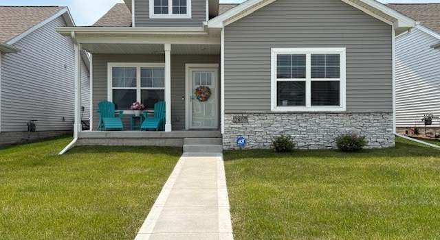 Photo of 2807 NW 31st St, Ankeny, IA 50023