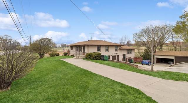 Photo of 980 NE 54th Ave, Des Moines, IA 50313
