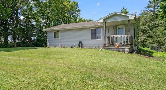 Photo of 1612 7th St, Nevada, IA 50201