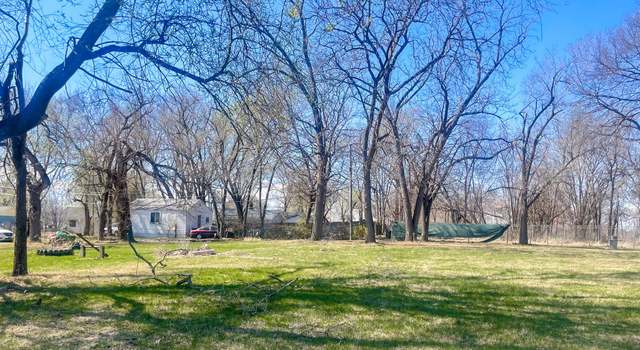 Photo of Lot 9-12 Larison Pl, Des Moines, IA 50317