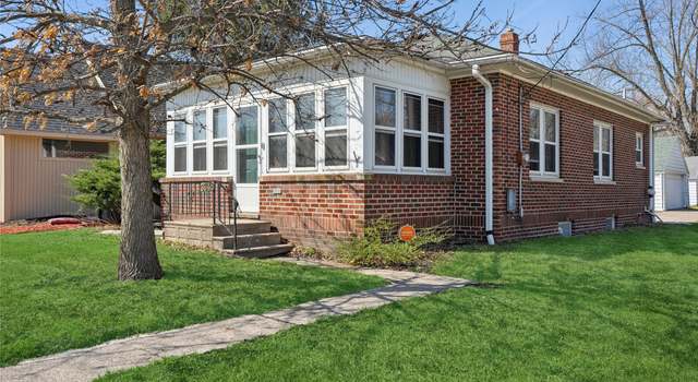Photo of 3948 12th St, Des Moines, IA 50313