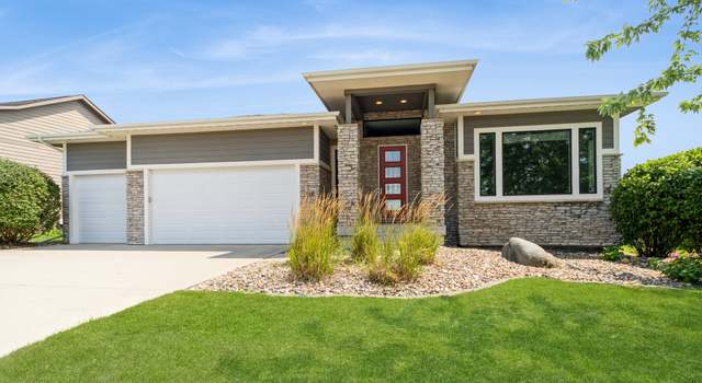 Photo of 310 Abigail Ln, Waukee, IA 50263