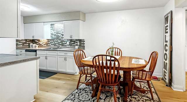Photo of 9513 University Ave #12, Clive, IA 50325
