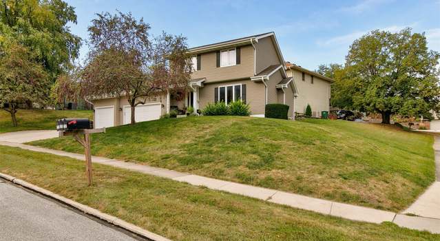 Photo of 1752 NW 101st St, Clive, IA 50325