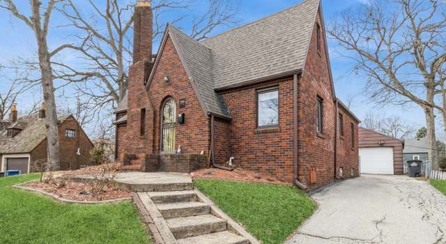 Photo of 2000 Nash Dr, Des Moines, IA 50314