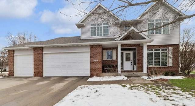 Photo of 3200 Tupelo Cir, Ames, IA 50014