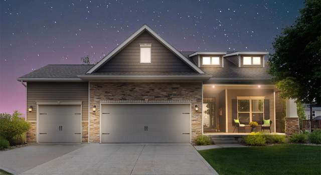 Photo of 1585 Snyder St, Waukee, IA 50263