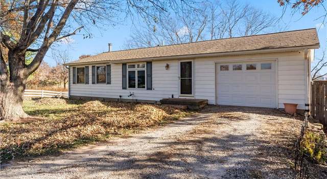 Photo of 2074 Highway G71 St, Bussey, IA 50044
