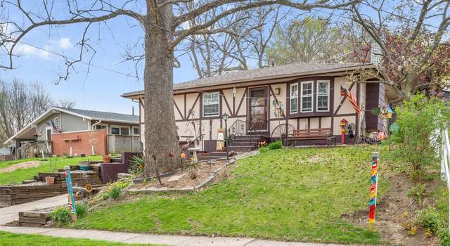 Photo of 916 Winegardner Rd, Des Moines, IA 50317