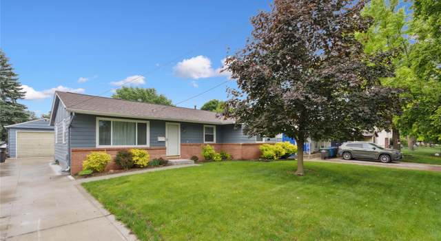 Photo of 2901 E 40th Ct, Des Moines, IA 50317