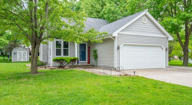 Photo of 4774 Coachlight Dr, West Des Moines, IA 50265