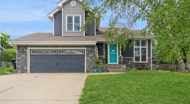 Photo of 826 Wanda Dr SE, Ankeny, IA 50021