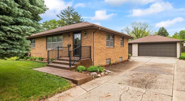Photo of 1232 Carrie Ave, Des Moines, IA 50315