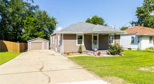 Photo of 1310 E 33rd St, Des Moines, IA 50317