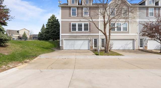 Photo of 3070 SW Sharmin Ln, Ankeny, IA 50023