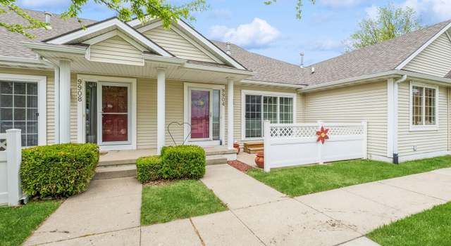Photo of 9904 Sunflower Pl, Johnston, IA 50131