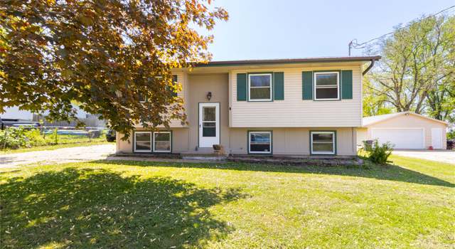 Photo of 125 Dayton St, Hartford, IA 50118