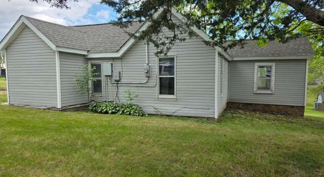 Photo of 212 Armory Ave, Chariton, IA 50049