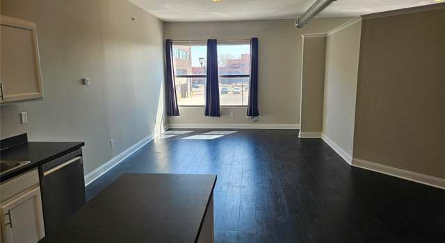Photo of 400 E Locust St #204, Des Moines, IA 50309