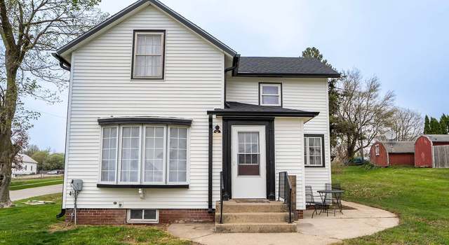 Photo of 323 1st St, Kellogg, IA 50135