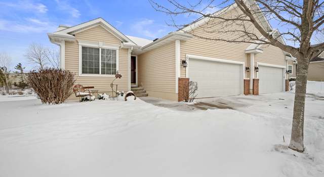 Photo of 972 SE Waterview Cir, Waukee, IA 50263