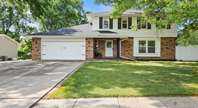 Photo of 7212 Townsend Ave, Urbandale, IA 50322