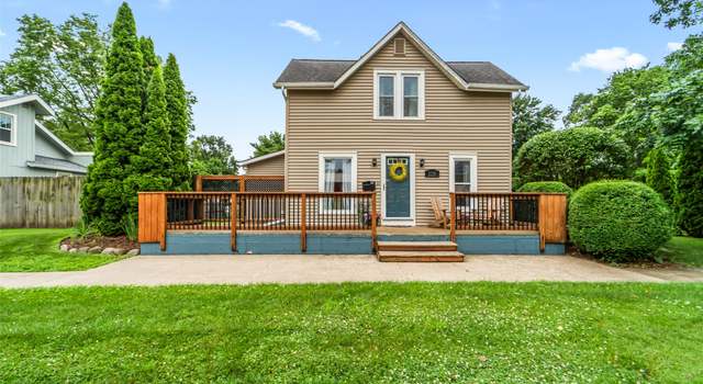 Photo of 1135 Court St, Adel, IA 50003