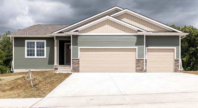 Photo of 509 NE Madison Ave, Elkhart, IA 50073