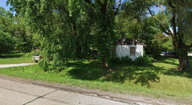 Photo of 4599 NE Aurora Ave, Des Moines, IA 50317
