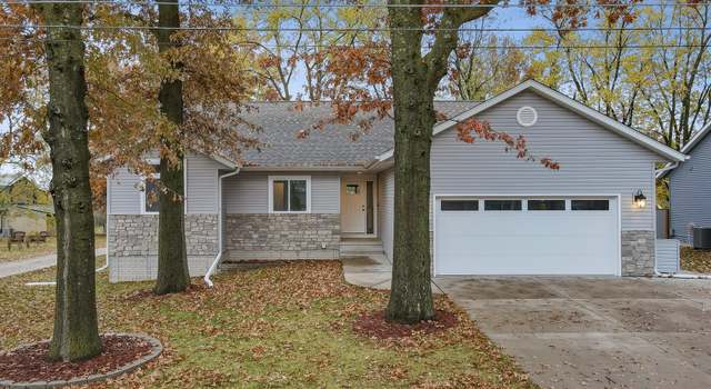Photo of 106 N Park Ave, New Sharon, IA 50207