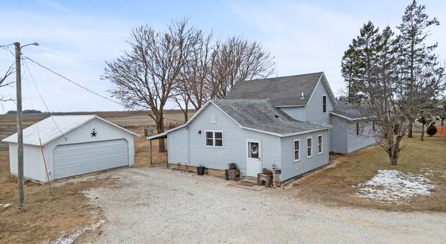 Photo of 2852 200th St, Blairsburg, IA 50034