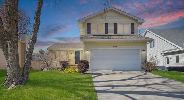Photo of 4729 Ashley Park Dr, West Des Moines, IA 50265