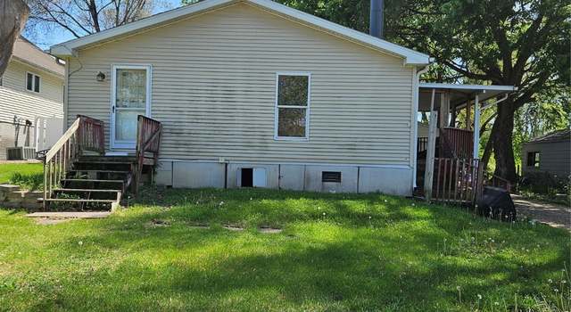 Photo of 406 W Rock Island St, Knoxville, IA 50138