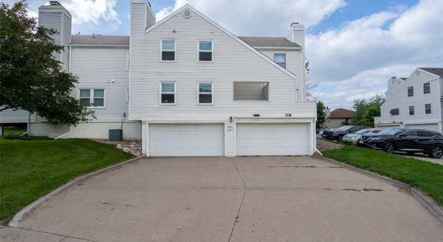 Photo of 5253 Dakota Dr, West Des Moines, IA 50265