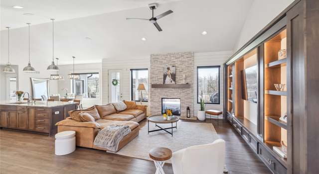Photo of 25014 Eagle Vista Dr, Adel, IA 50003