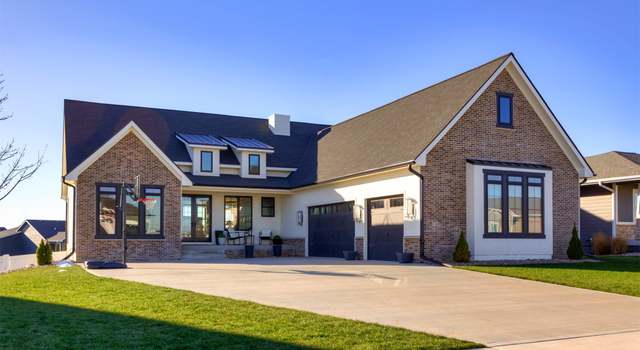 Photo of 730 Daybreak Dr, Waukee, IA 50263