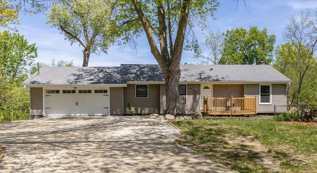 Photo of 846 E Broad St, Des Moines, IA 50315
