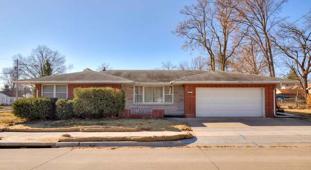 Photo of 817 E Douglas Ave, Des Moines, IA 50316