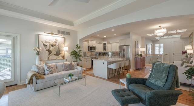 Photo of 255 S 41st St #171, West Des Moines, IA 50265