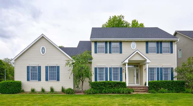Photo of 5806 Wistful Vista Dr, West Des Moines, IA 50266