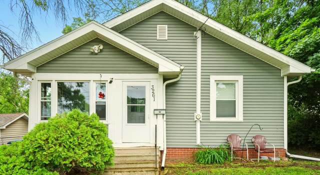 Photo of 3261 Easton Blvd, Des Moines, IA 50317