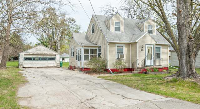 Photo of 45 NW Aurora Ave, Des Moines, IA 50313