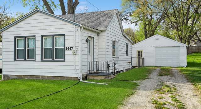 Photo of 1447 E Glenwood Dr, Des Moines, IA 50320