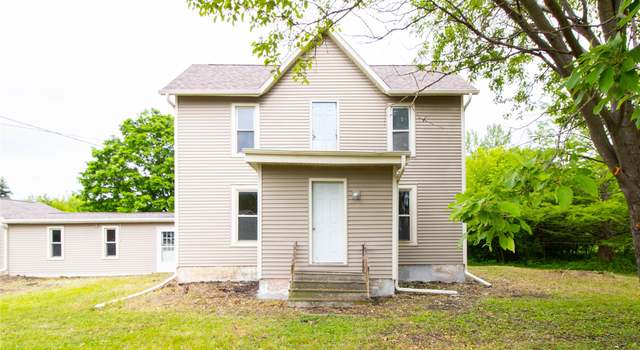 Photo of 302 3rd Ave SW, Altoona, IA 50009