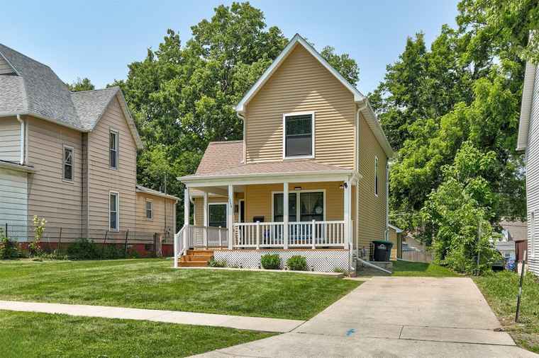 Photo of 1334 E 13th St Des Moines, IA 50316