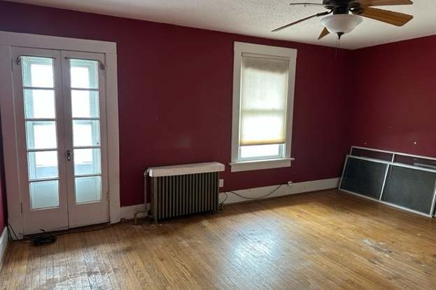 1108 W Main St Marshalltown Ia 50158 Mls 669252 Redfin 1108 W Main St Marshalltown Ia 50158 Mls 669252 Redfin